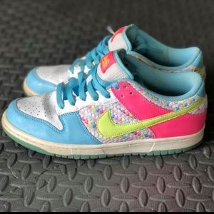 Nike Dunk NYC exclusive 2009